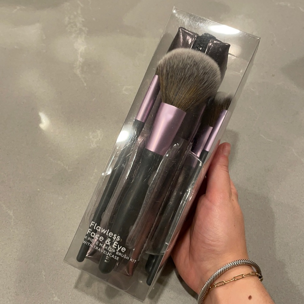 Ulta Beauty Flawless Face & Eye Brush Kit